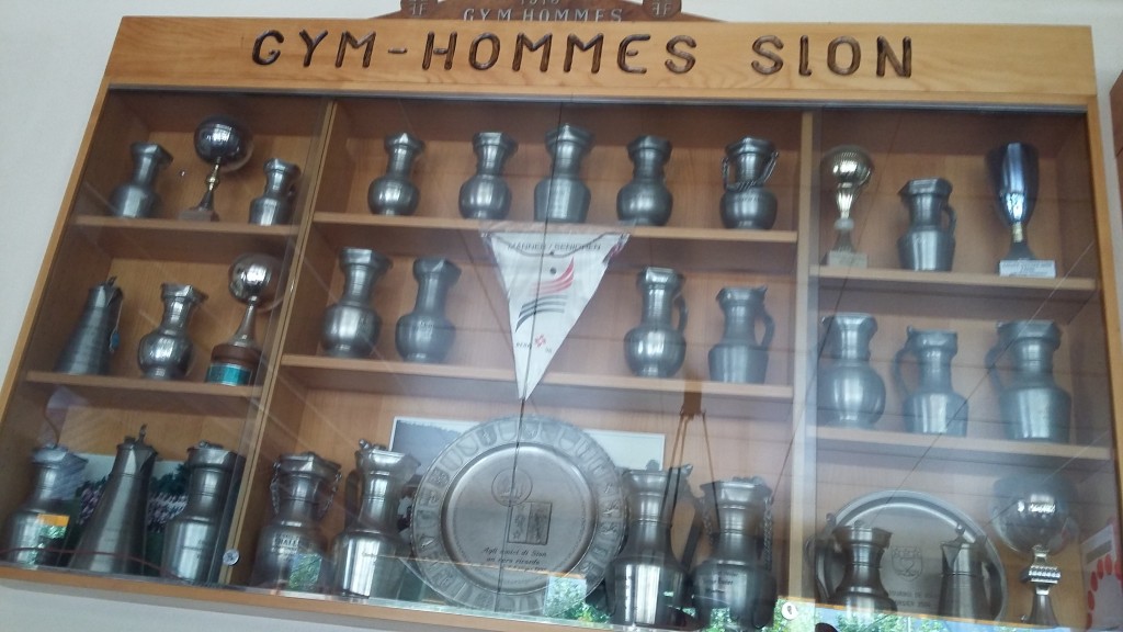 Souvenirs souvenirs.jpg